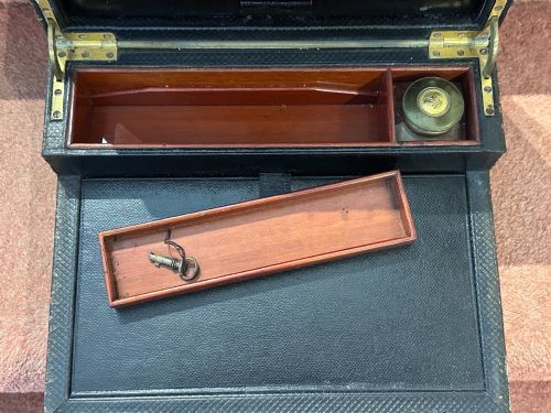VICTORIAN 3SECTION LEATHERBOUND WRITING BOX - ADDITIONAL PHOTO 6