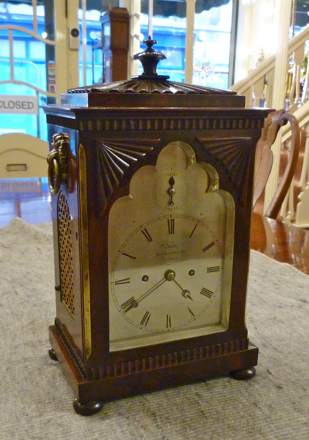 A VERY GOOD REGENCY BRACKET CLOCK