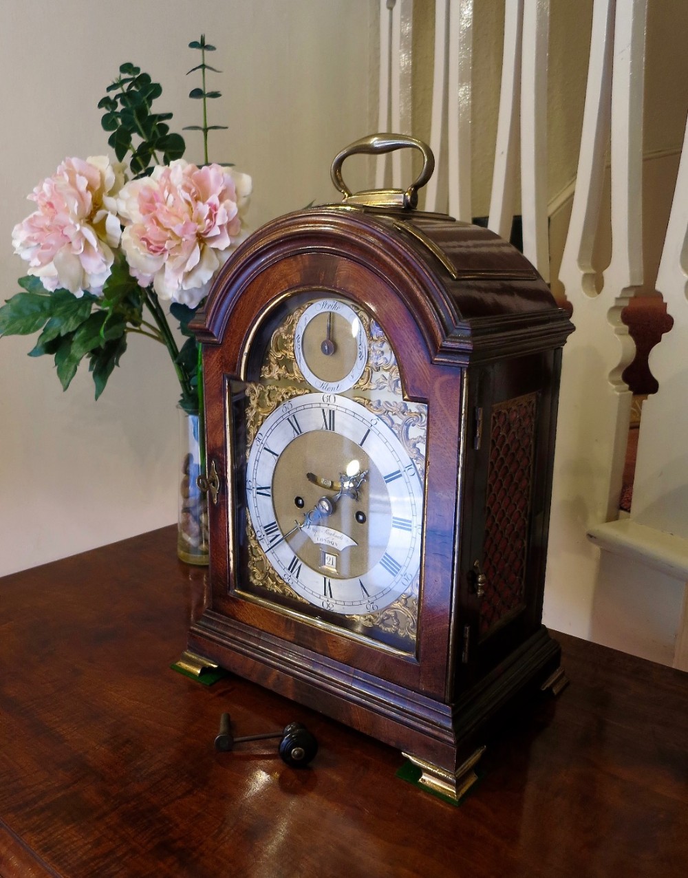 GEORGIAN MAHOGANY VERGE BRACKET CLOCK
