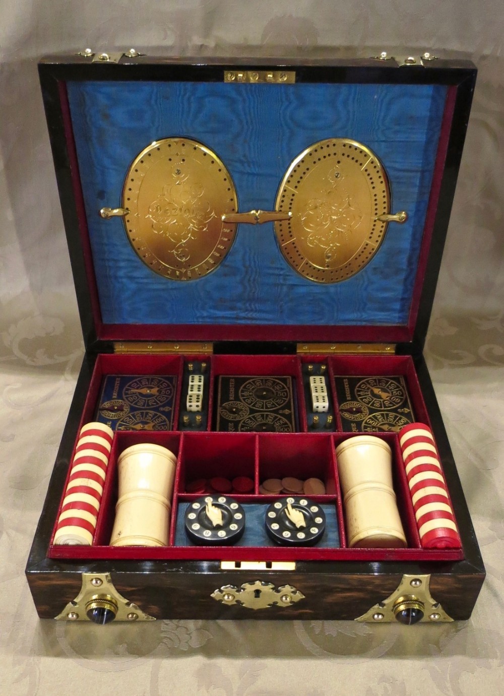 VICTORIAN FITTED GAMES COMPENDIUM