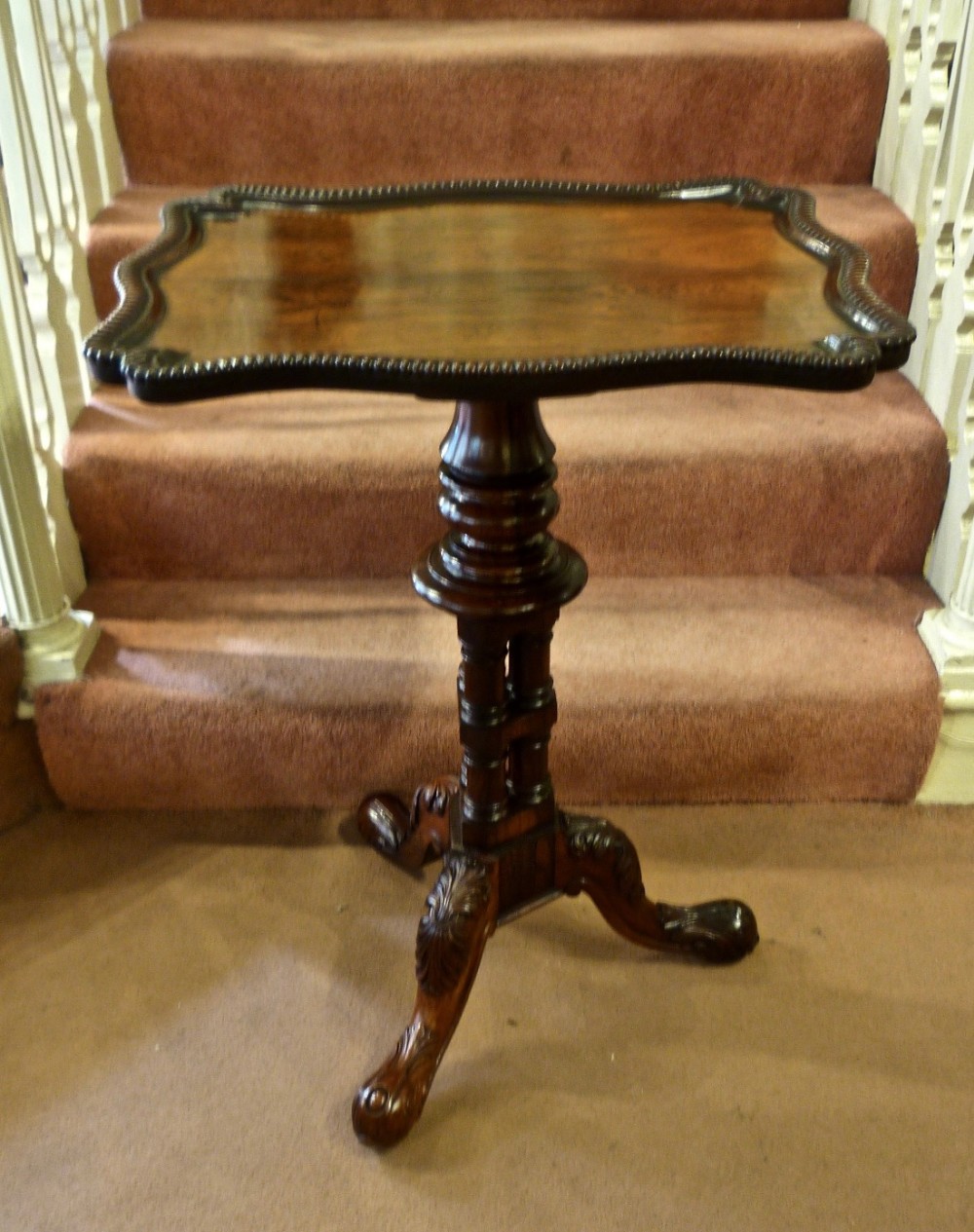 GILLOWS: A SUPERB CARVED ROSEWOOD WINE TABLE