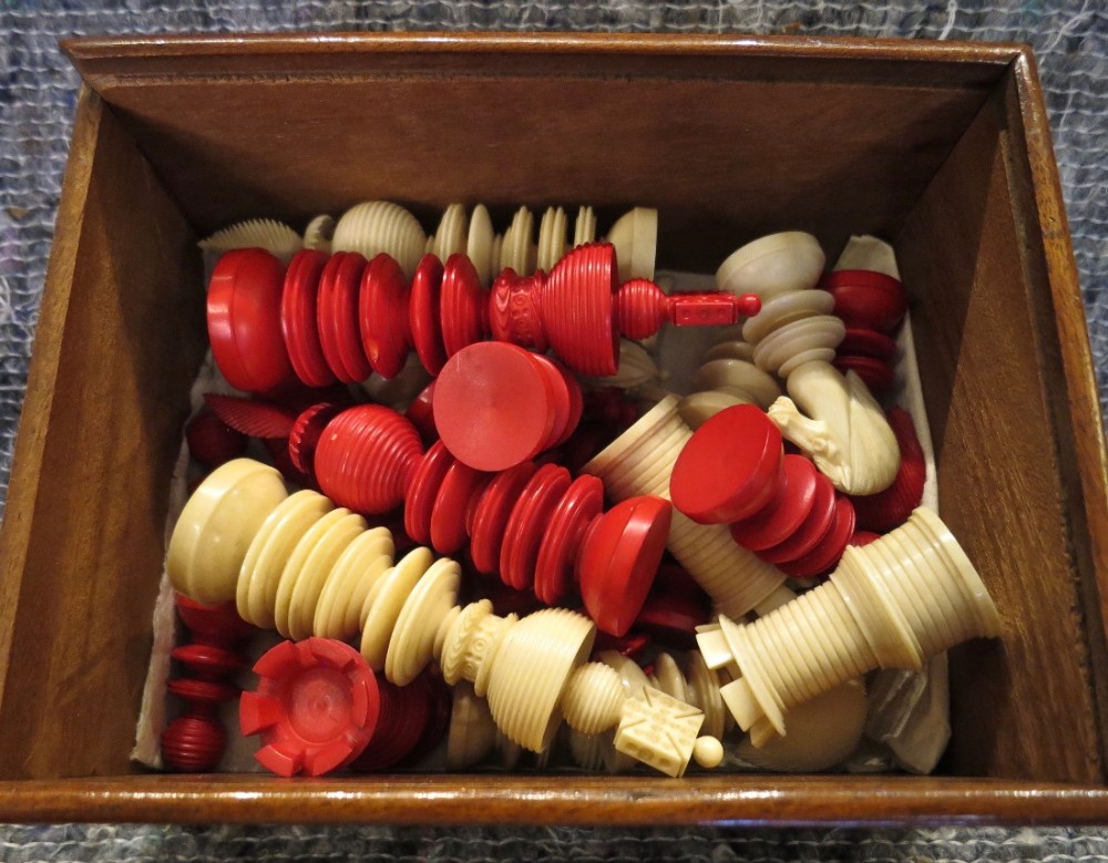 FINE ENGLISH IVORY CHESS SET BY LUND