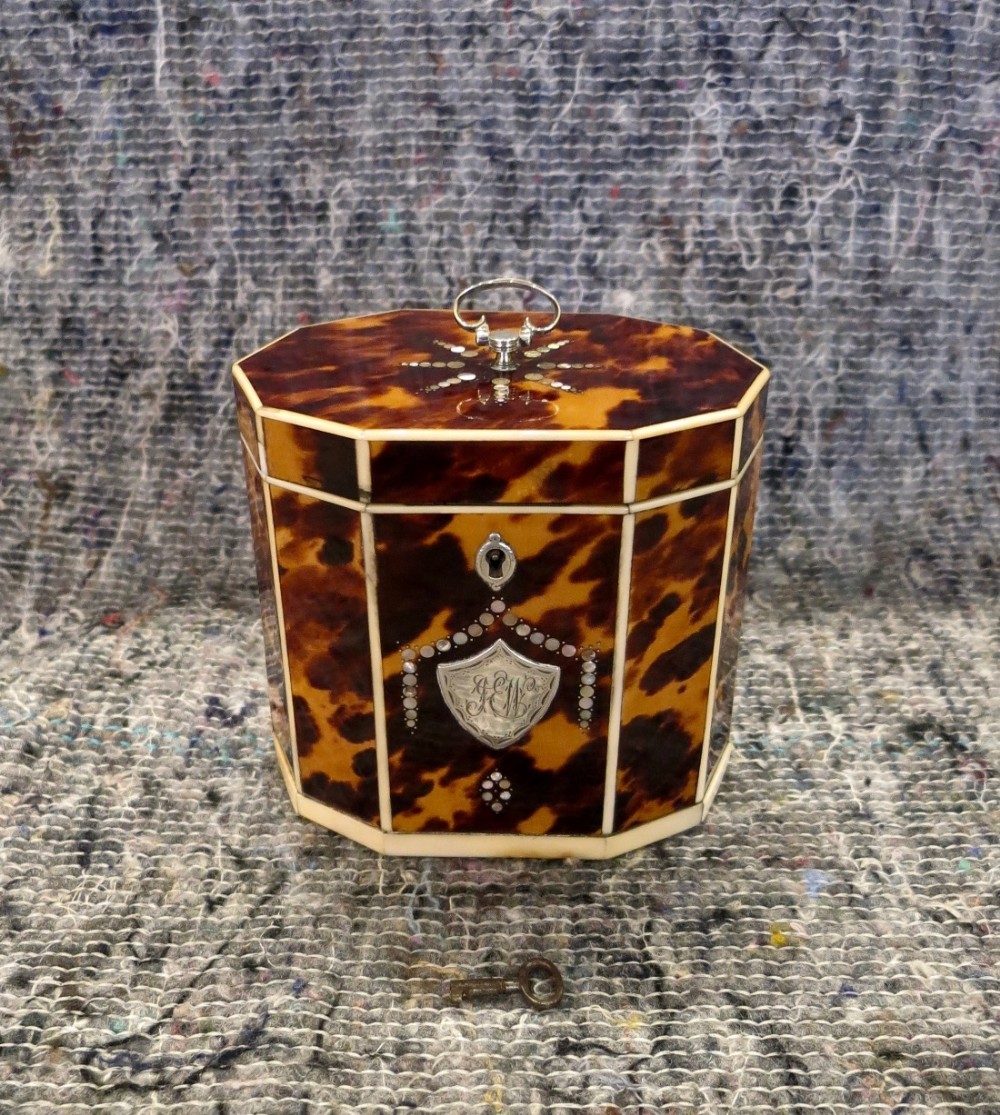 18TH CENTURY TORTOISESHELL TEA CADDY
