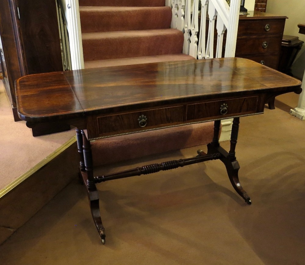 FINE REGENCY ROSEWOOD SOFA TABLE