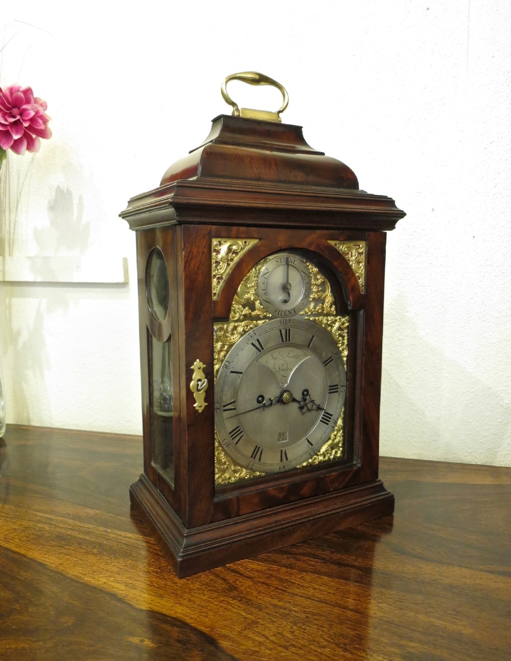 FINE GEORGE III MAHOGANY VERGE BRACKET CLOCK
