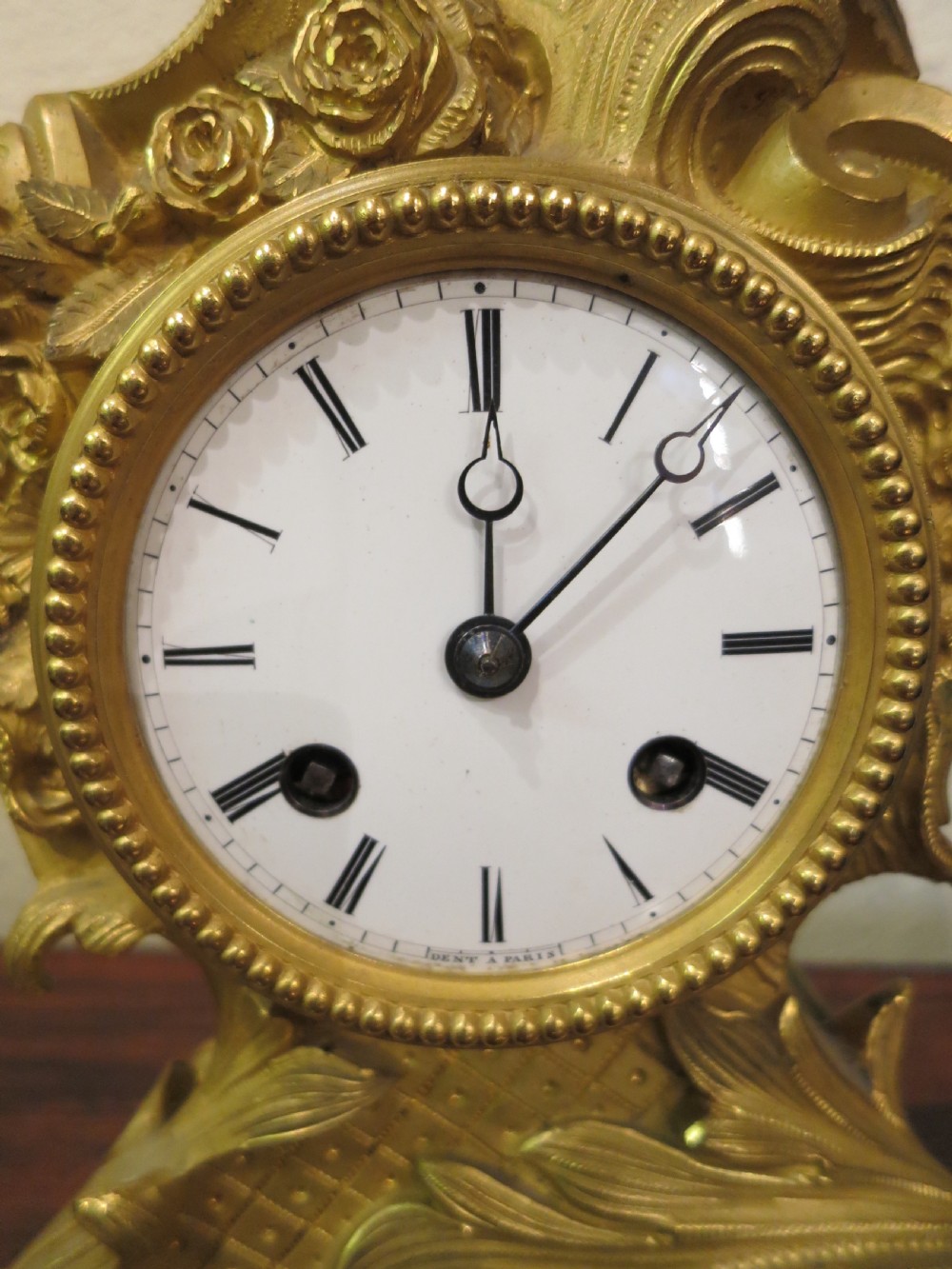 GOOD FRENCH ORMOLU MANTLE CLOCK View III