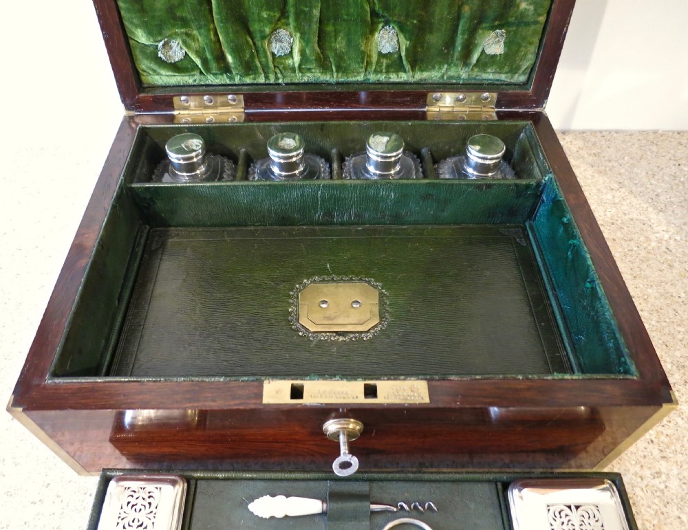 UNUSUAL AND VERY FINE FITTED JEWELLERY BOX View II