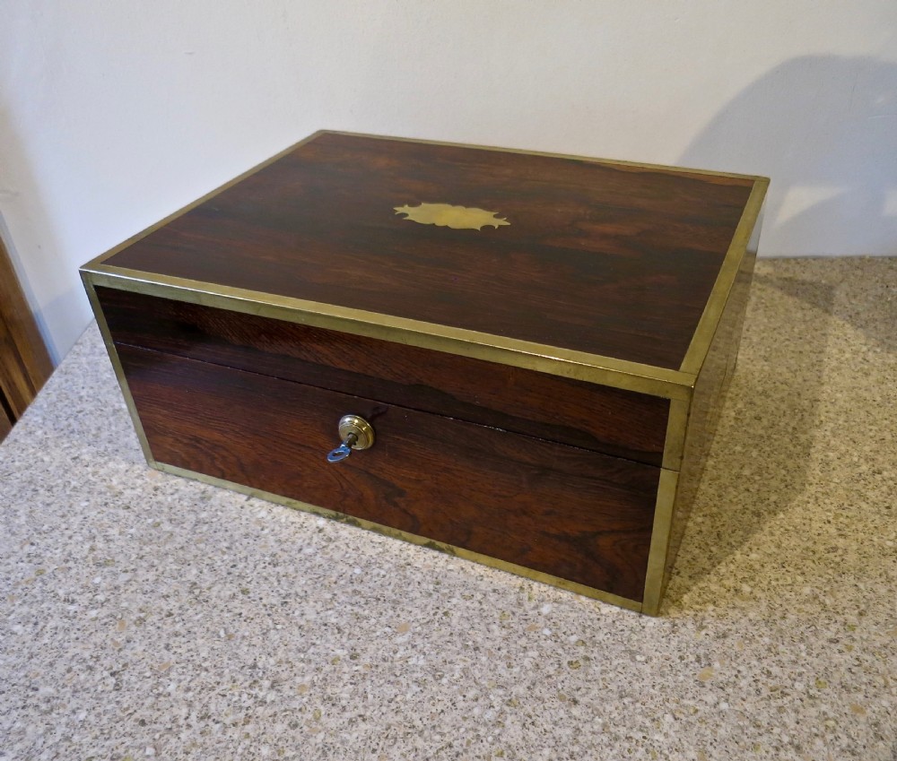 UNUSUAL AND VERY FINE FITTED JEWELLERY BOX View V