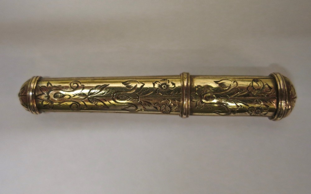 FRENCH ENGRAVED GOLD NEEDLE CASE