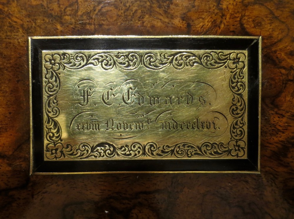 WONDERFUL FITTED LADY'S DRESSING CASE View VIII