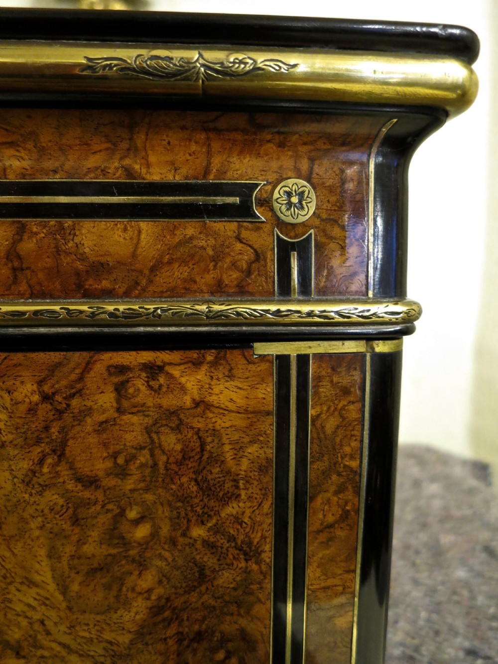 WONDERFUL FITTED LADY'S DRESSING CASE View X