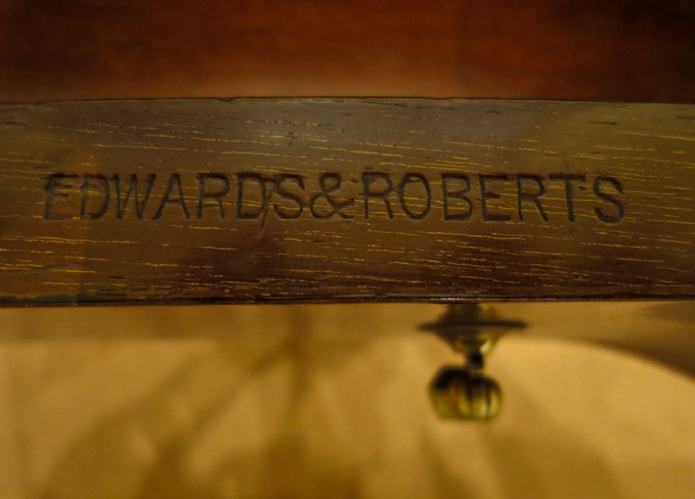 FINE MARQUETRY WRITING DESK View IX