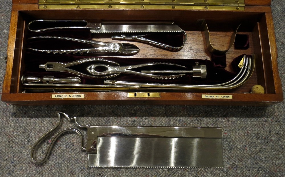 LARGE FULLY-FITTED SURGEON'S 
