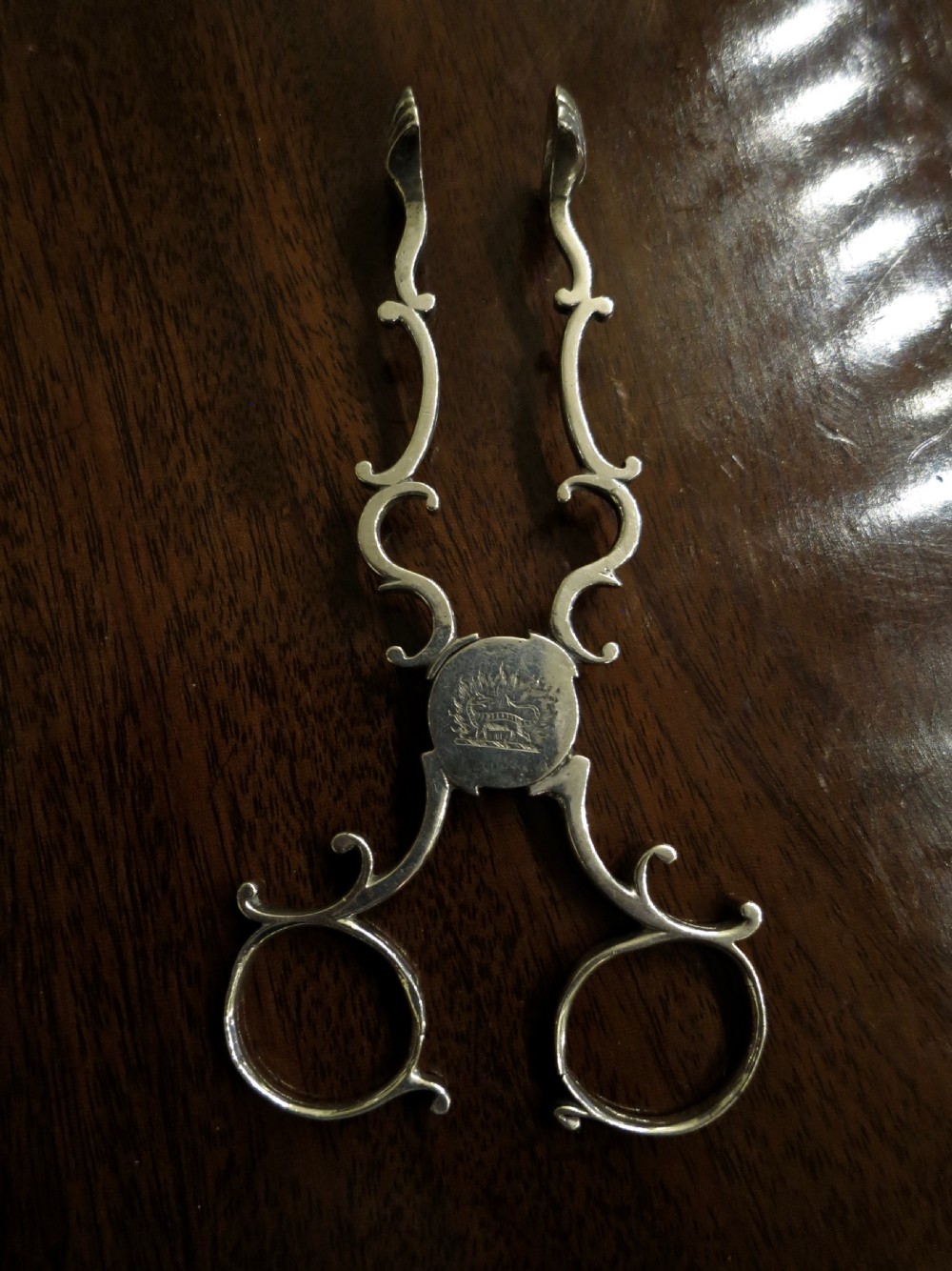 18TH CENTURY SILVER SUGAR NIPS View II