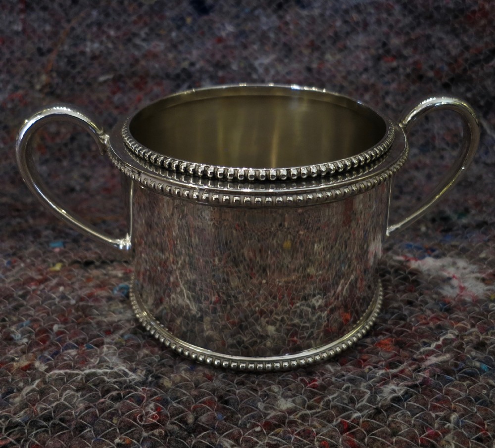 SOLID SILVER CREAM JUG & SUGAR BASIN View IV