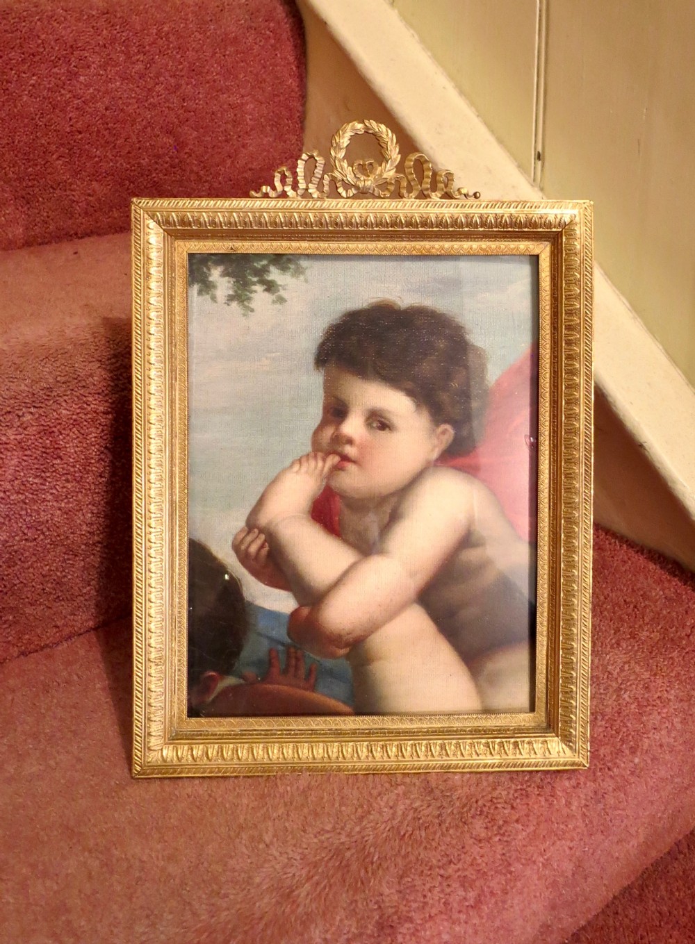 ATTRACTIVE GILDED PHOTOGRAPH FRAME