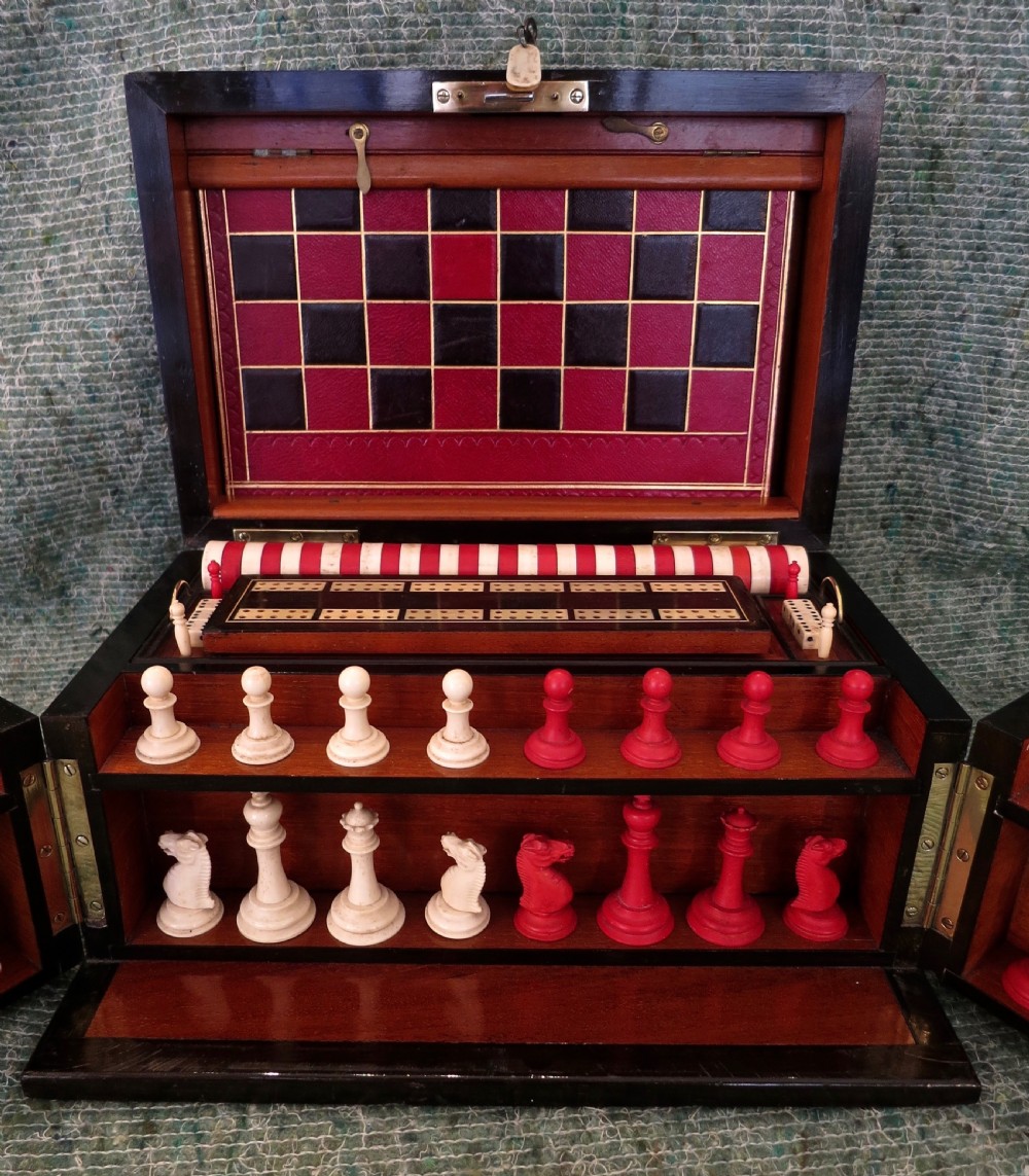 FULLY FITTED COROMANDEL GAMES COMPENDIUM View III