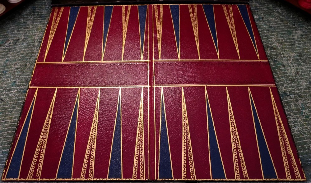 FULLY FITTED COROMANDEL GAMES COMPENDIUM View VIII