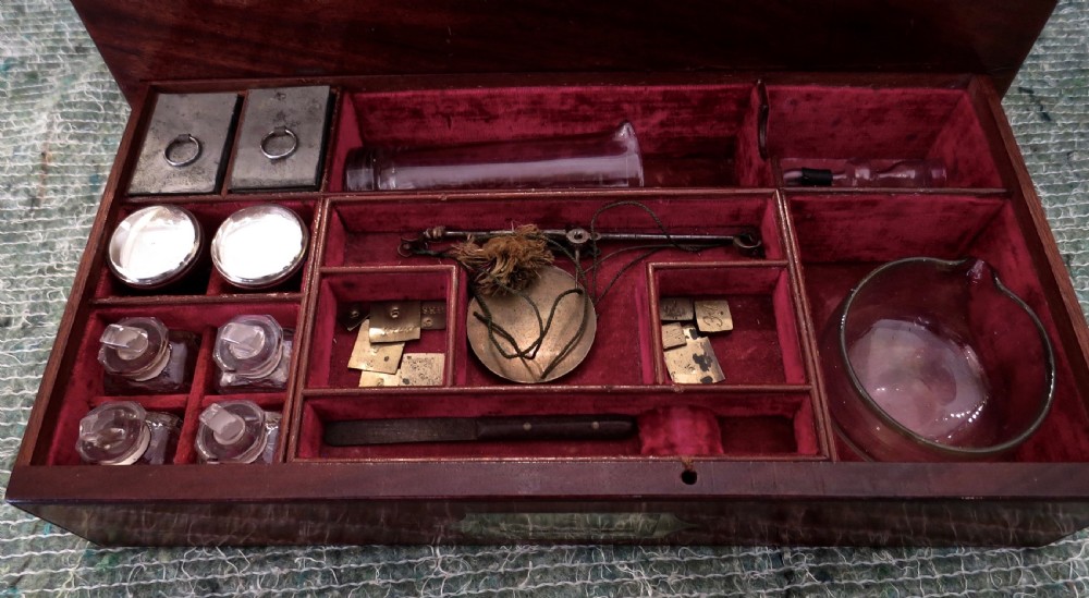 FULLY FITTED APOTHECARY'S BOX View IV