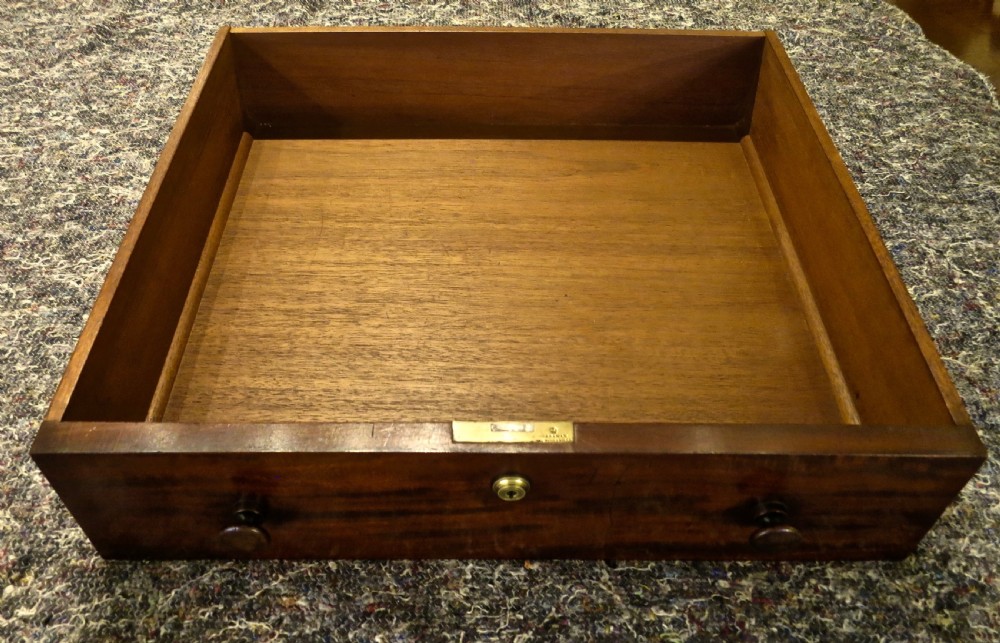 GILLOWS OF LANCASTER: FINE SLIDING-TOP DAVENPORT View VIII