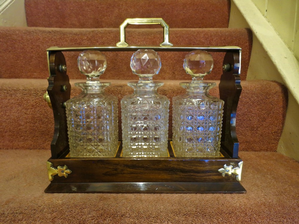 FINE FIGURED WALNUT 3-DECANTER TANTALUS
