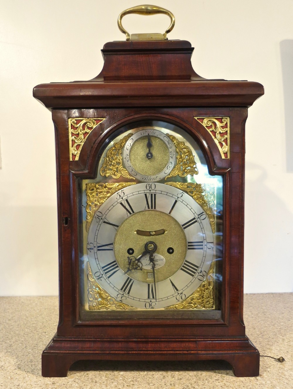 GEORGE III MAHOGANY VERGE BRACKET CLOCK