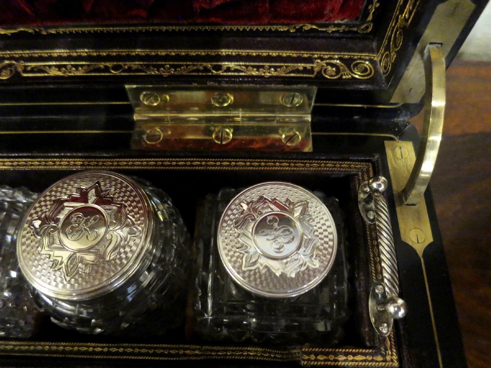 EXCEPTIONAL SILVER FITTED LADYS DRESSING CASE View VII