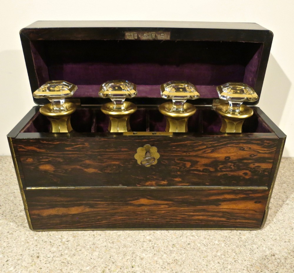 EXCEPTIONAL FOUR-DECANTER BOX View II