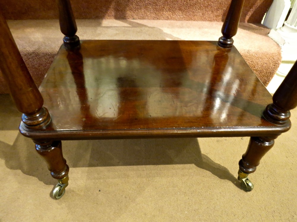 GOOD QUALITY MAHOGANY 3-TIER 