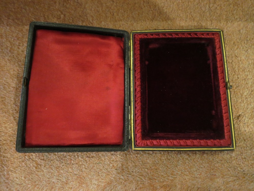 SILVER CARD CASE WITH OUTER CASE View VI