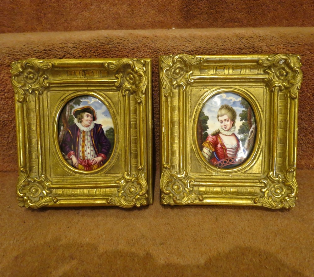 INTERESTING PAIR OF MINIATURE ENAMEL PORTRAITS
