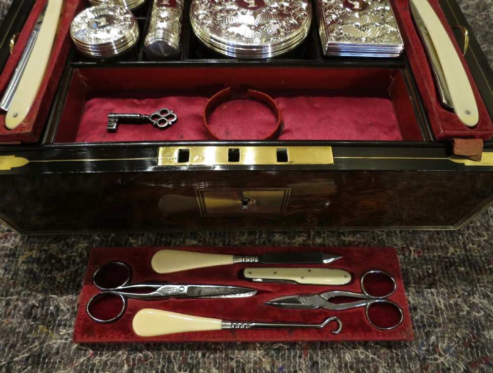BEAUTIFULLY FITTED GENTLEMANS' DRESSING CASE View VII