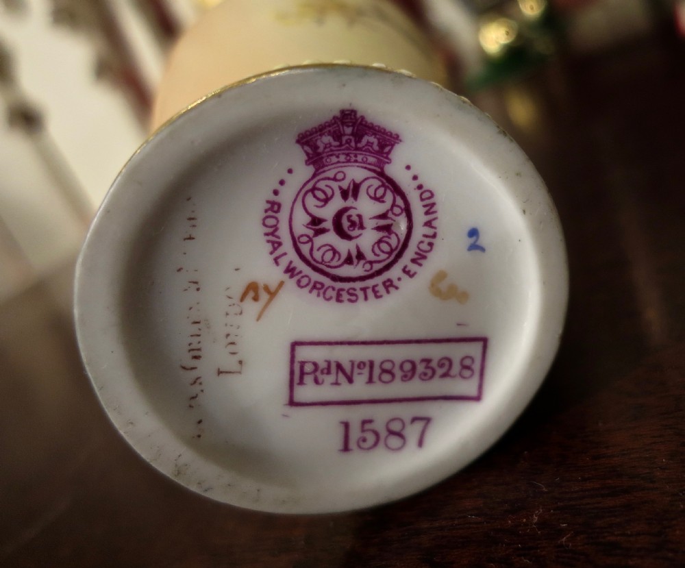 PRETTY ROYAL WORCESTER PORCELAIN EWER View III