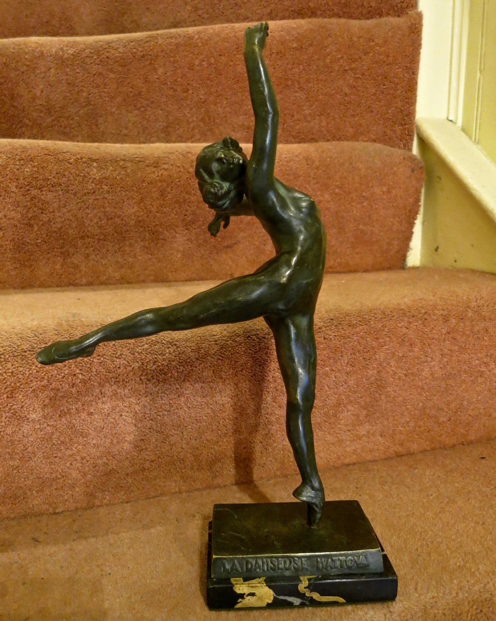 BRONZE BALLERINA: 