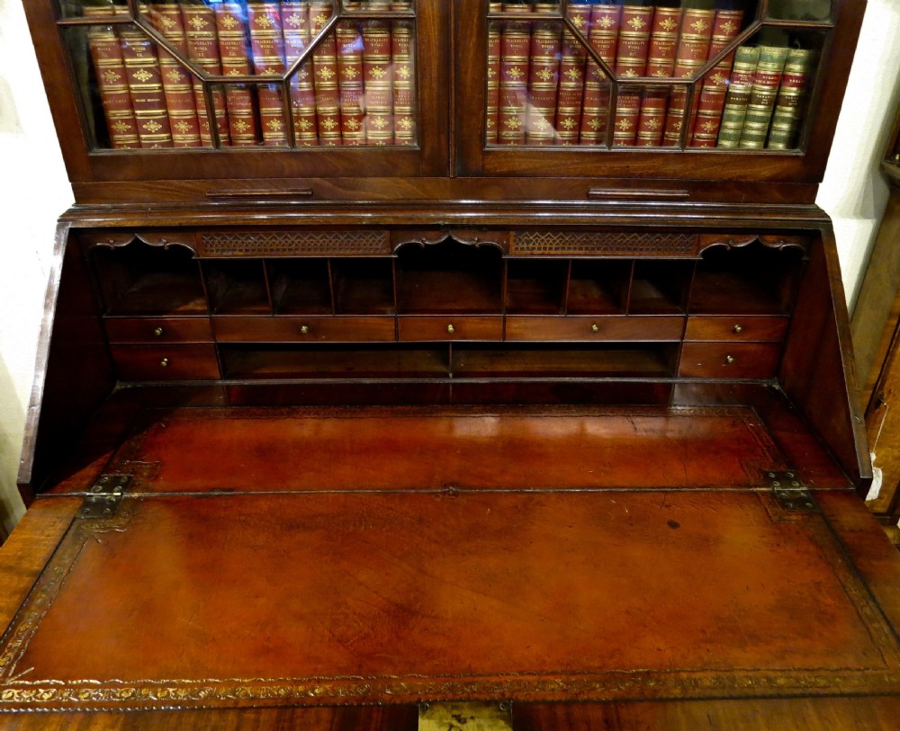 FINE CHIPPENDALE PERIOD BUREAU-BOOKCASE View V