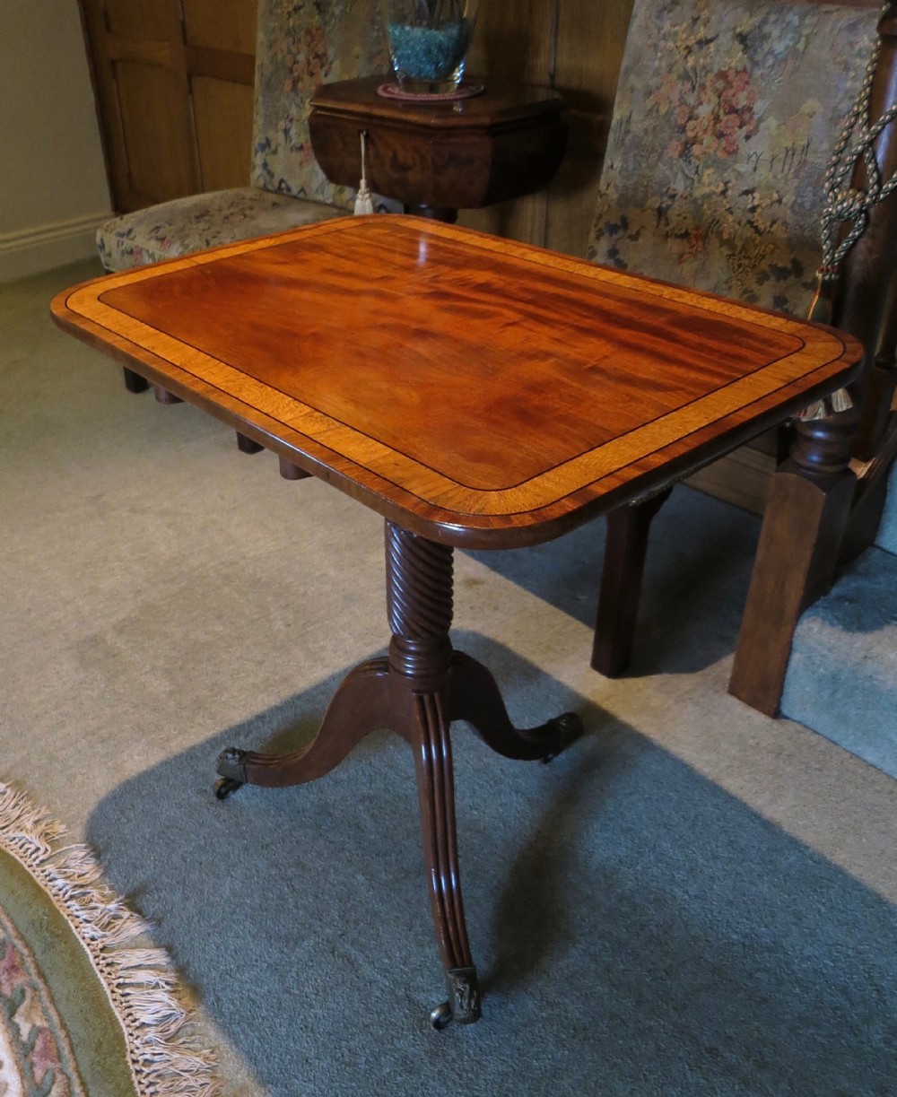 REGENCY MAHOGANY TILT-TOP WINE TABLE