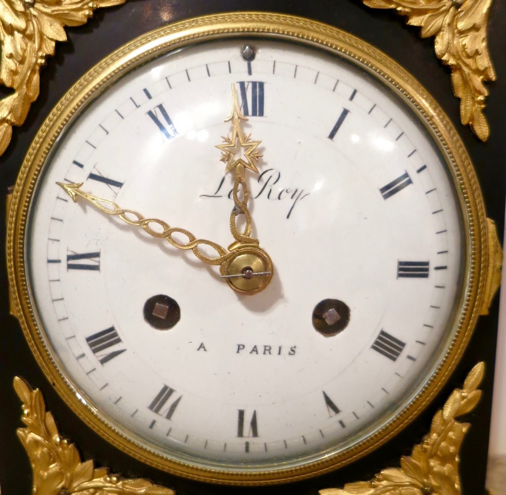 A SMALL FRENCH ORMOLU-MOUNTED MANTEL CLOCK View III