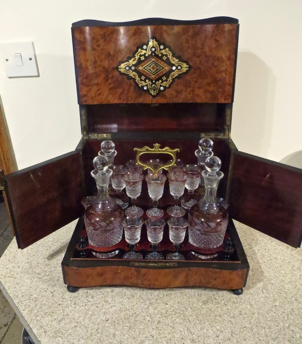 FINE & COMPLETE FRENCH DECANTER SET View II