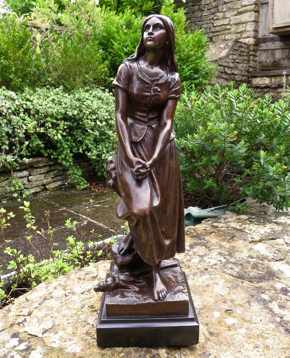 FINE BRONZE SCULPTURE:  