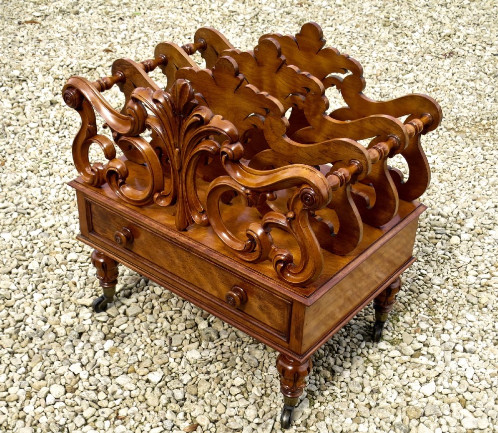 UNUSUAL SOLID SATINWOOD CANTERBURY