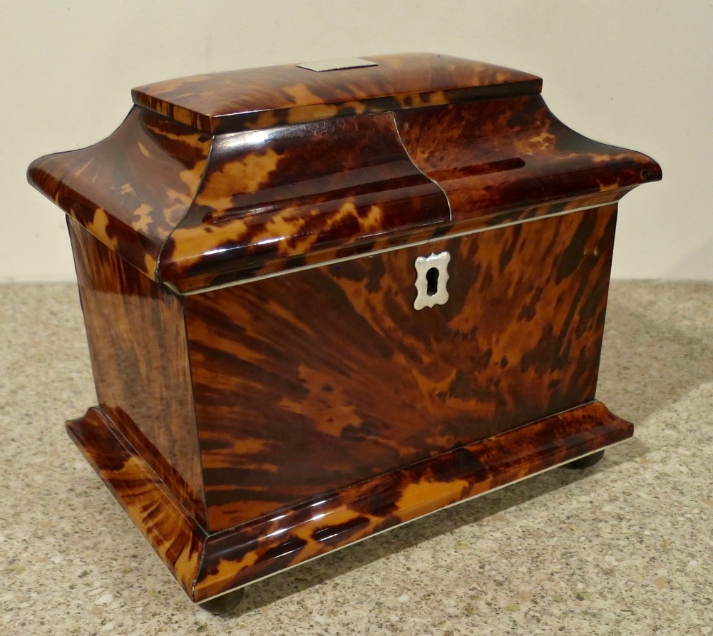 PRISTINE REGENCY TORTOISESHELL TEA CADDY