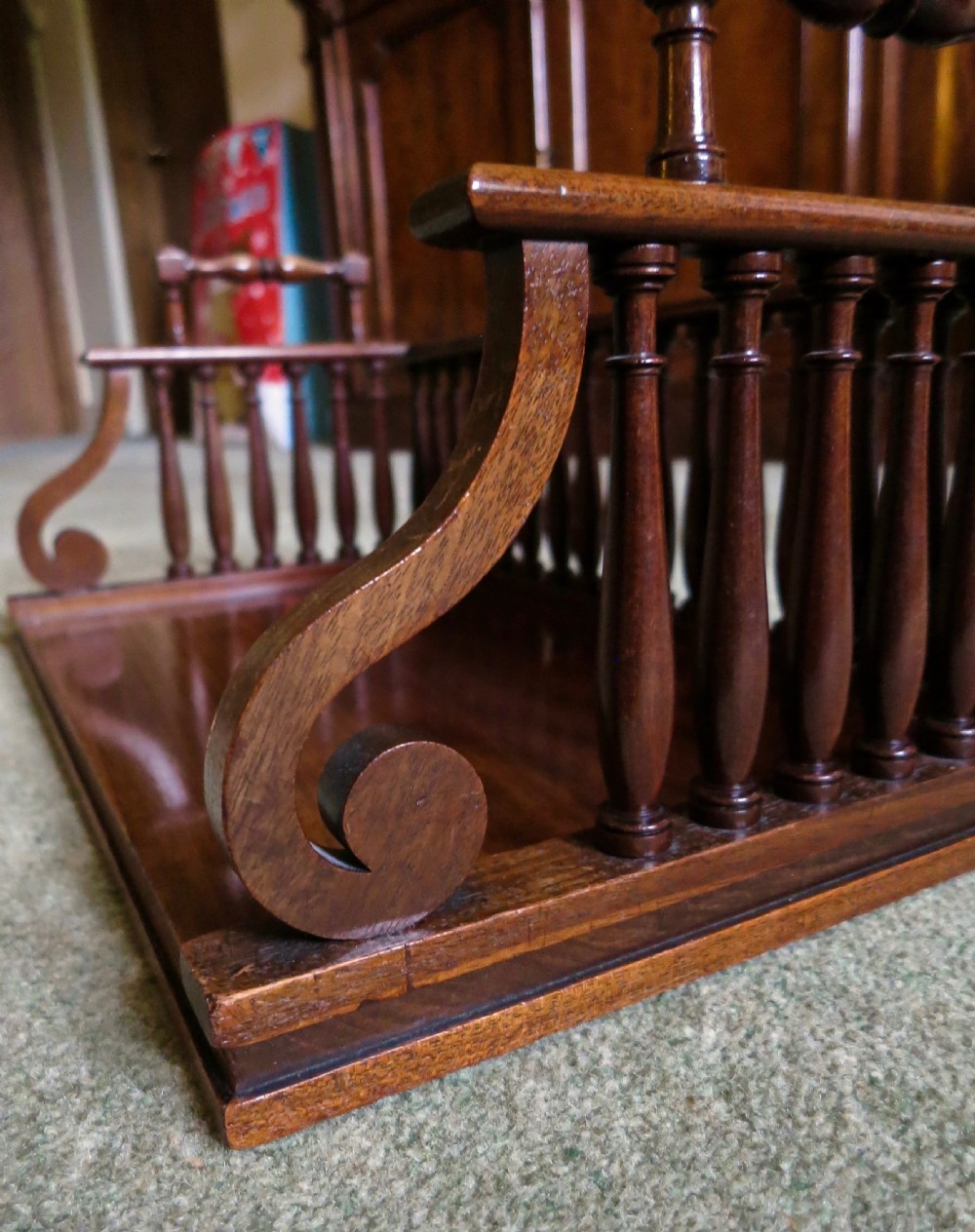 SOLID MAHOGANY BOOK PORTER OR STAND View III