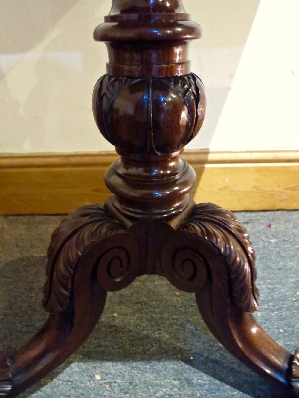 MAHOGANY WINE TABLE BY GILLOWS View III