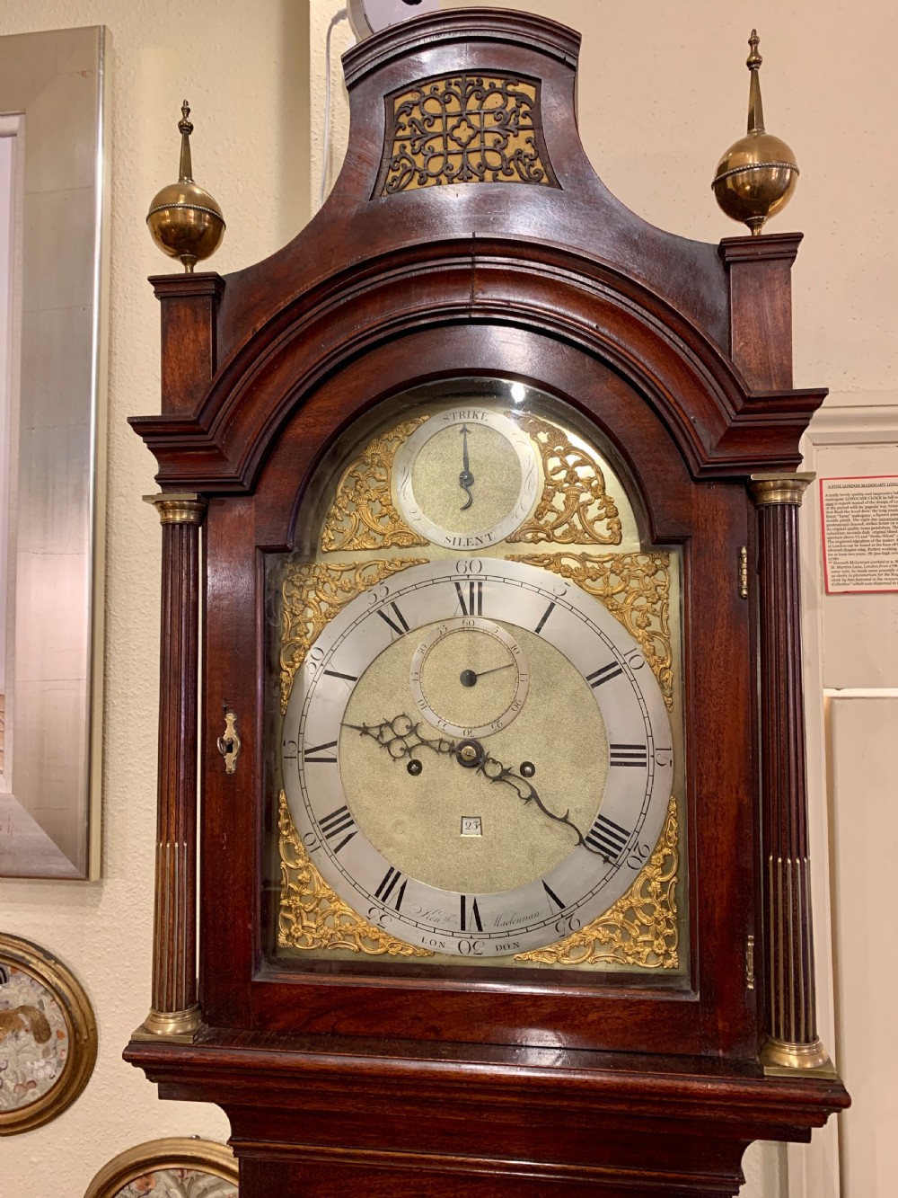 A FINE LATE 18TH CENTURY LONDON MAHOGANY LONGCASE CLOCK BY KENNETH MACLENNAN View III