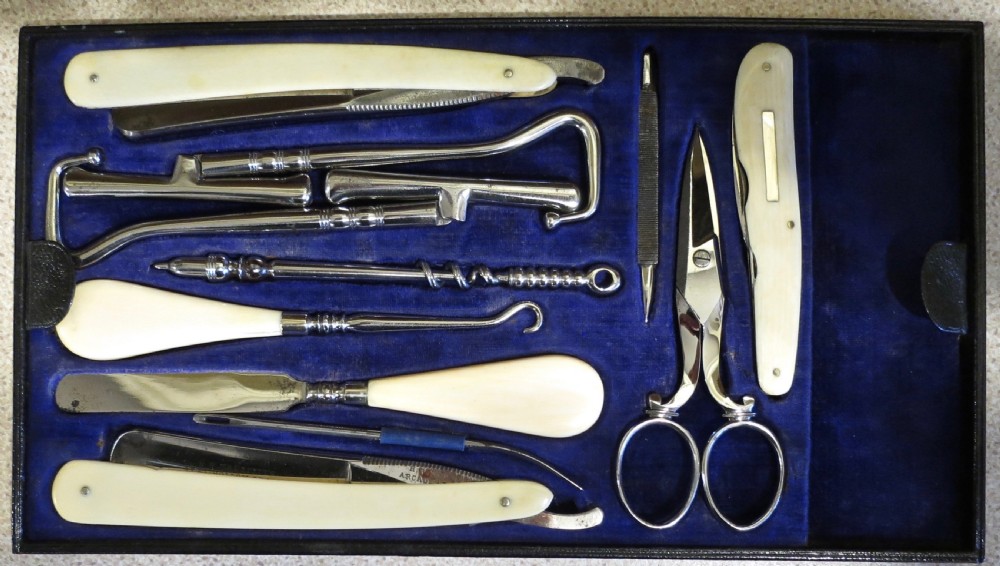 GEORGE III GENTS FITTED DRESSING CASE View V