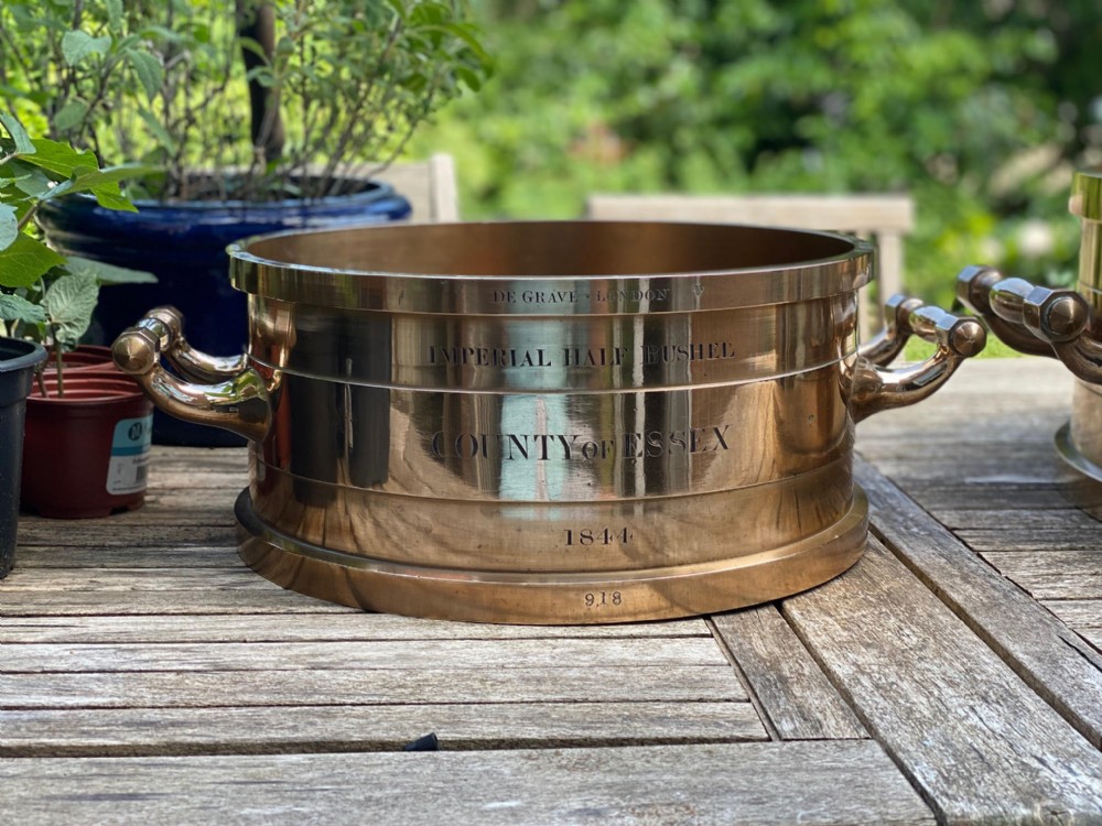 Fine quality and rare IMPERIAL HALF BUSHEL Bronze Measure