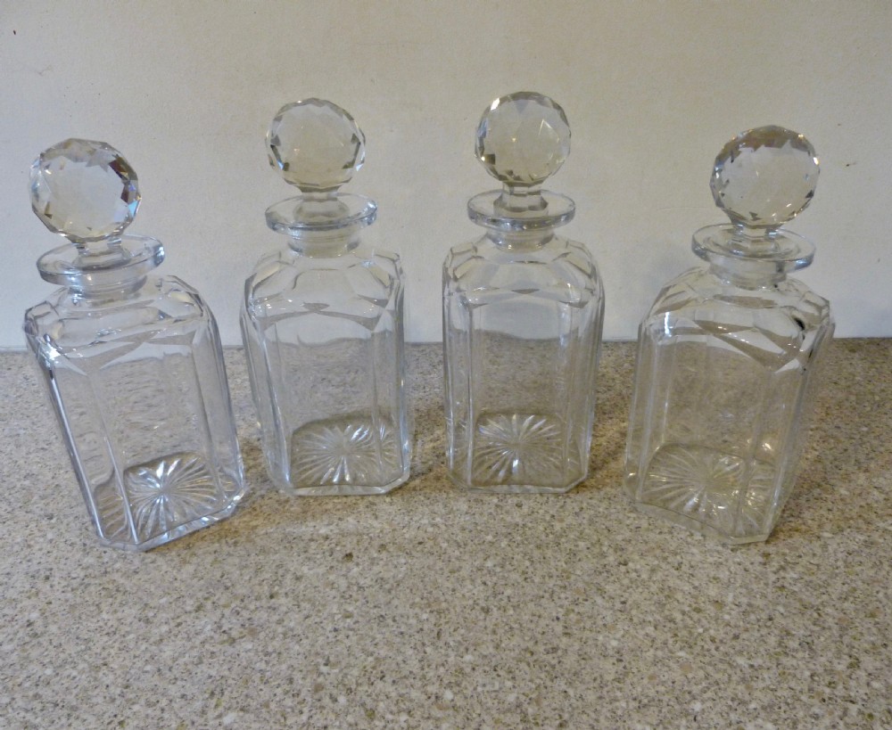 HANDSOME COROMANDEL DECANTER BOX & 4 DECANTERS View V