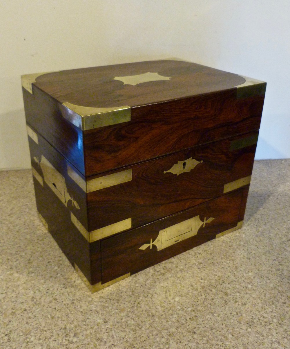 BRASS-BOUND ROSEWOOD APOTHECARY'S BOX View VI