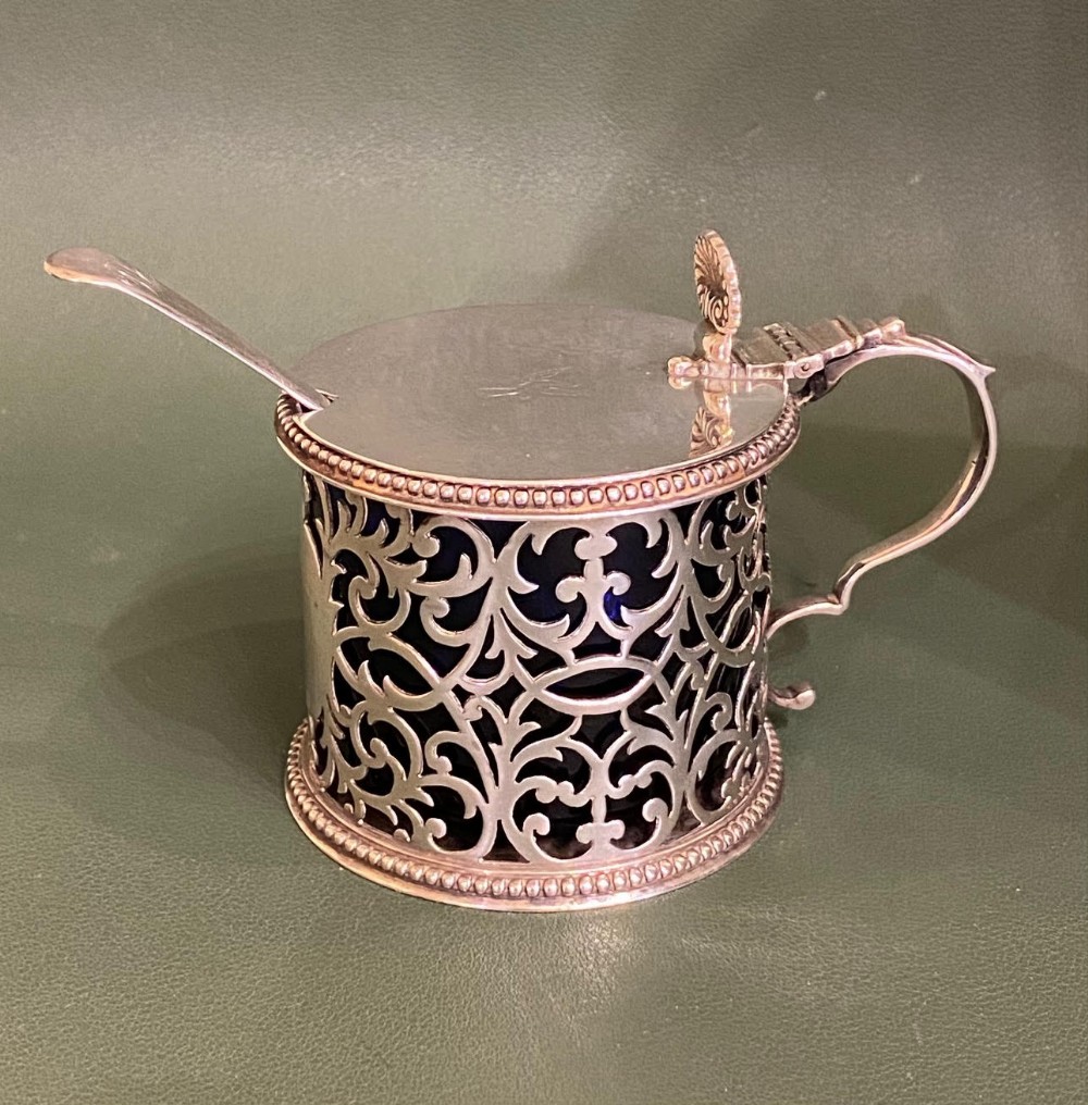 Pretty George III Sterling Silver Mustard Pot with blue-glass container