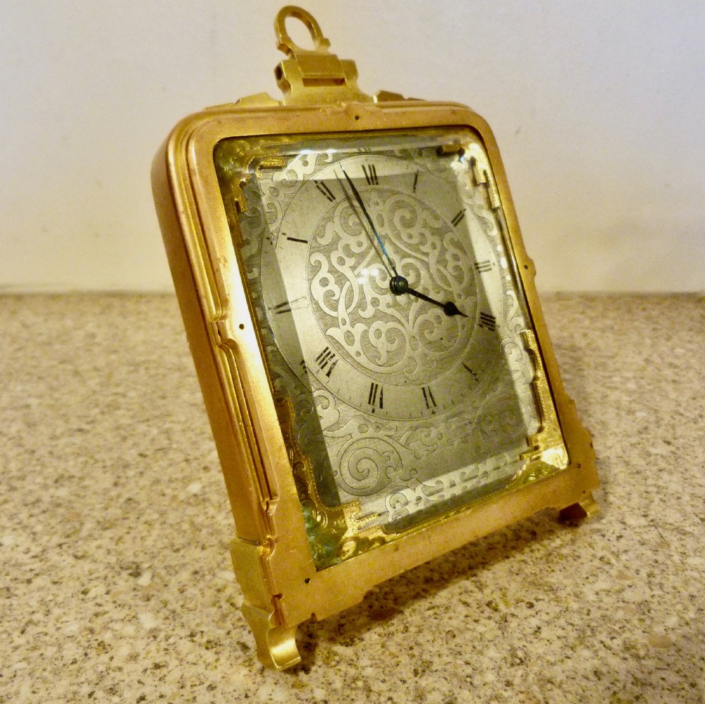 FINE STRUT CLOCK BY THOMAS COLE View III